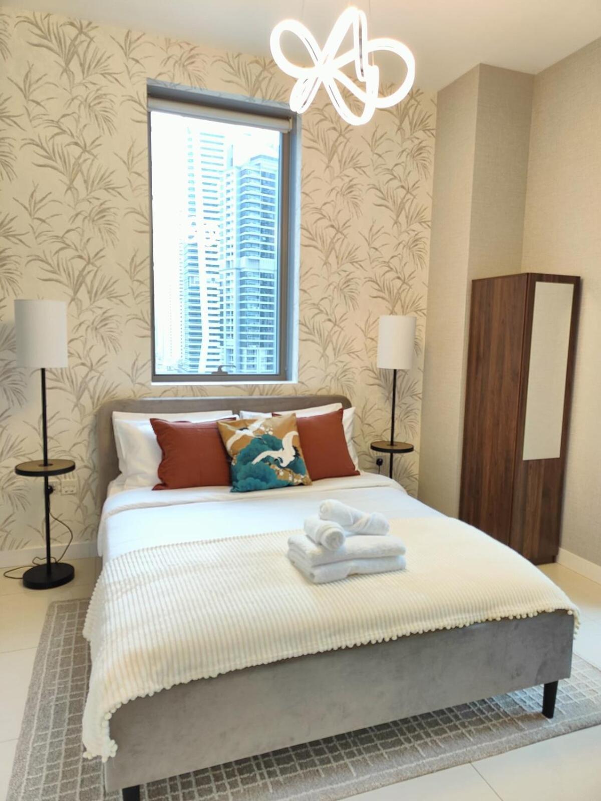 Marina Bliss Luxe With Waterfront And Palm Views *