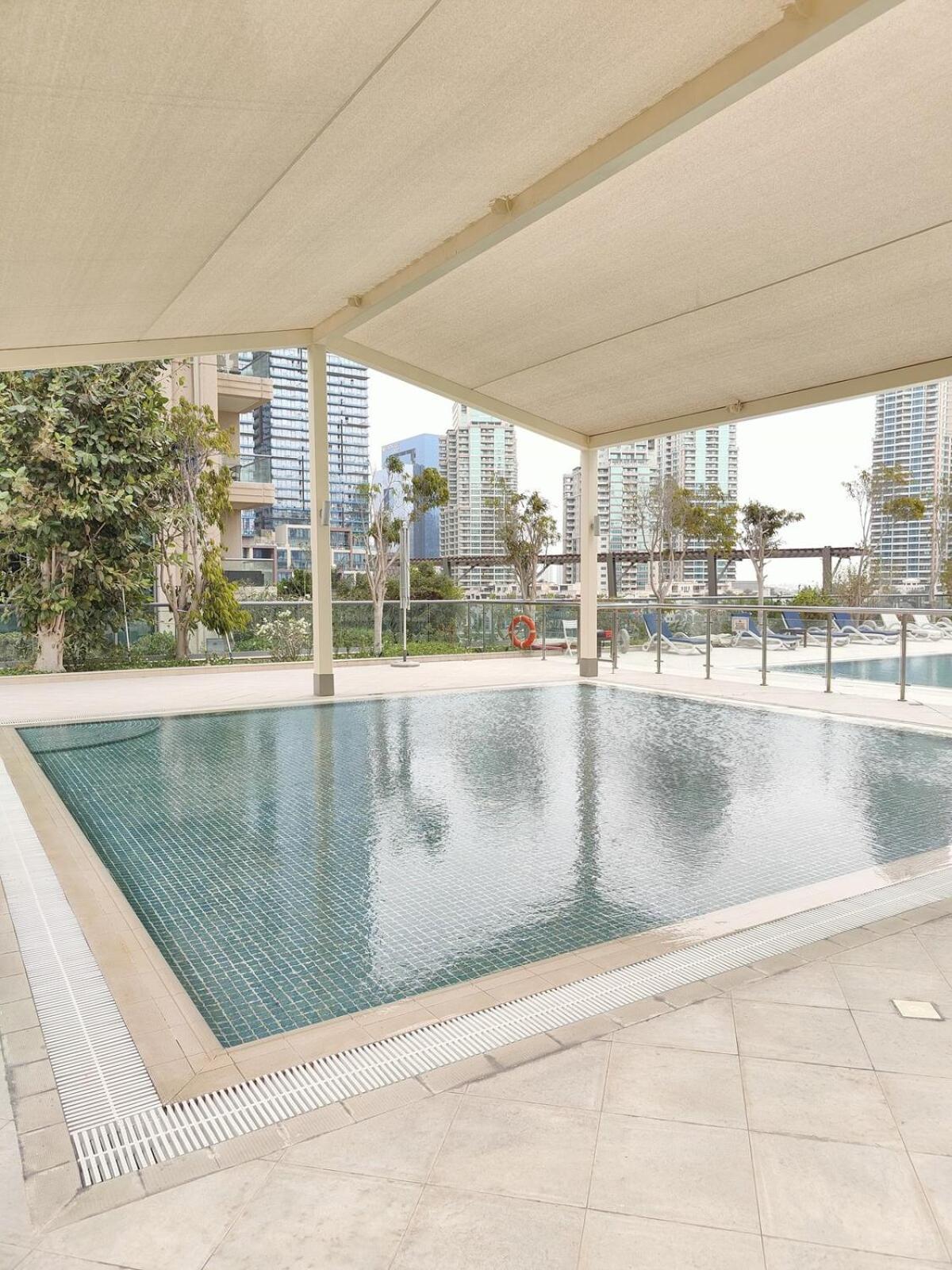 Marina Bliss Luxe With Waterfront And Palm Views Dubai