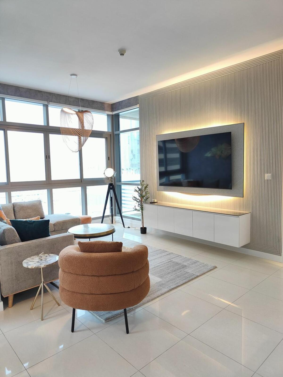 Apartment Marina Bliss Luxe With Waterfront And Palm Views