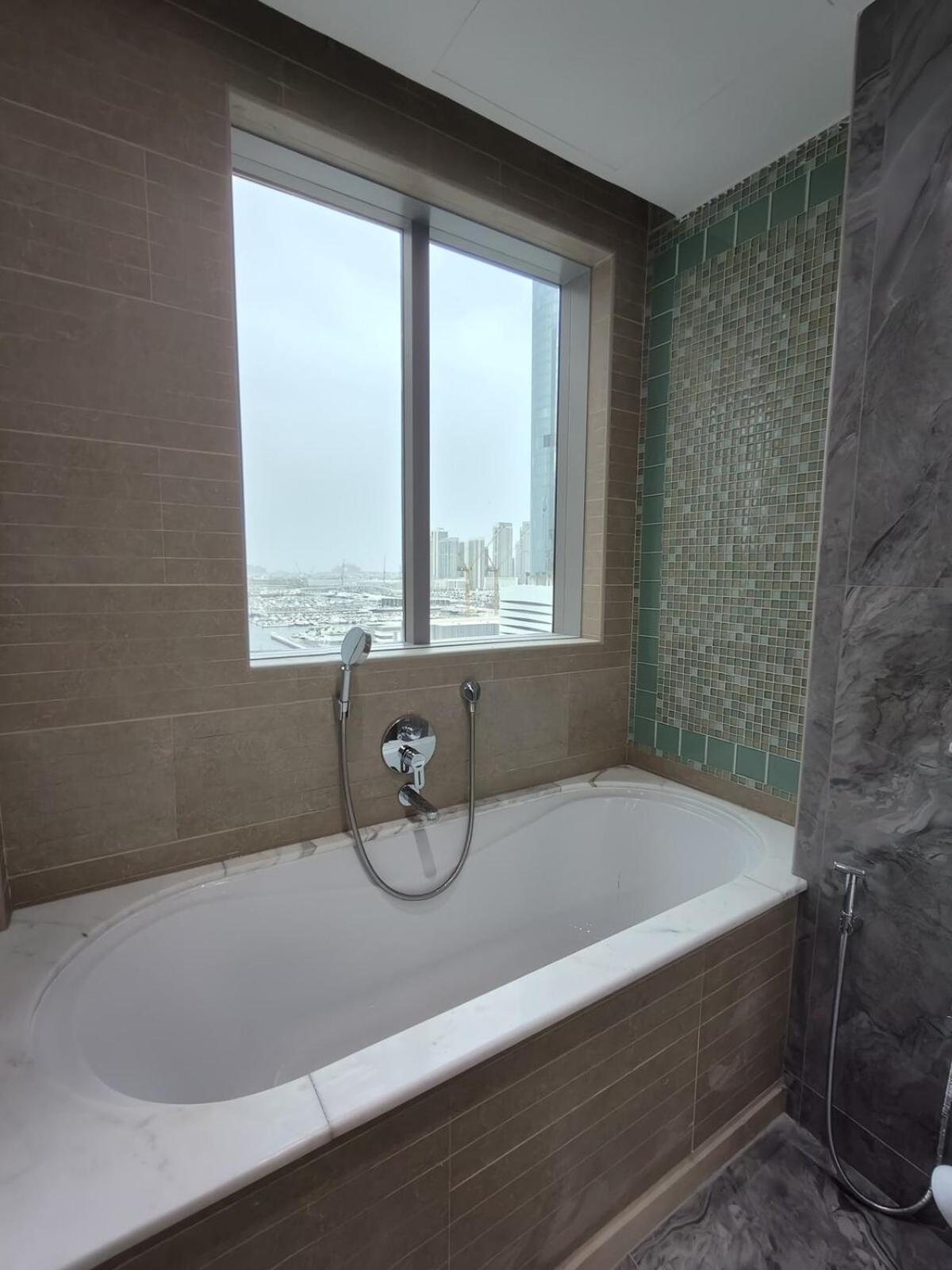Apartment Marina Bliss Luxe With Waterfront And Palm Views Dubai