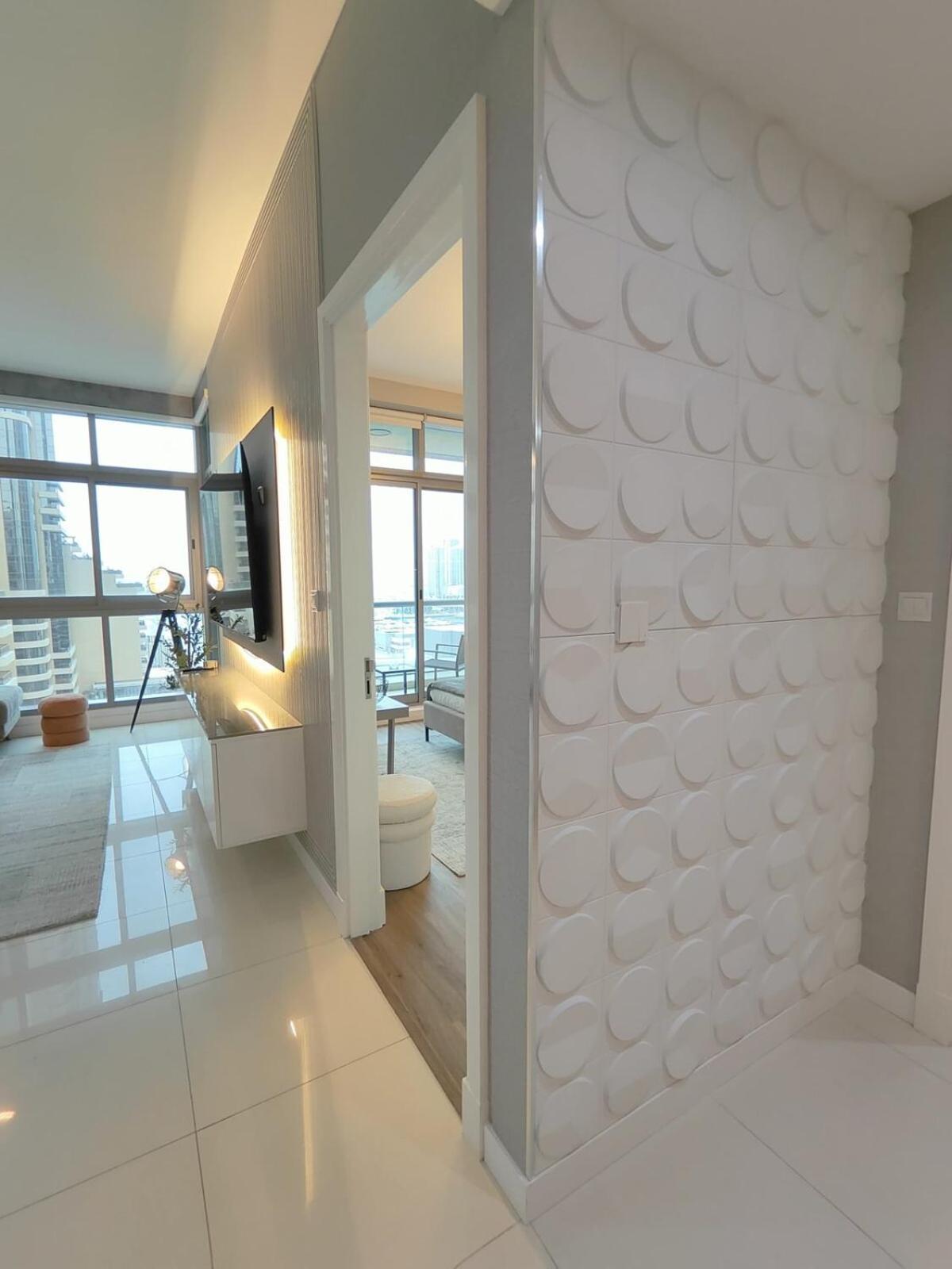 Marina Bliss Luxe With Waterfront And Palm Views Dubai