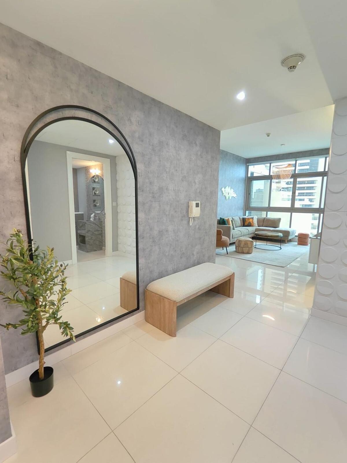Marina Bliss Luxe With Waterfront And Palm Views