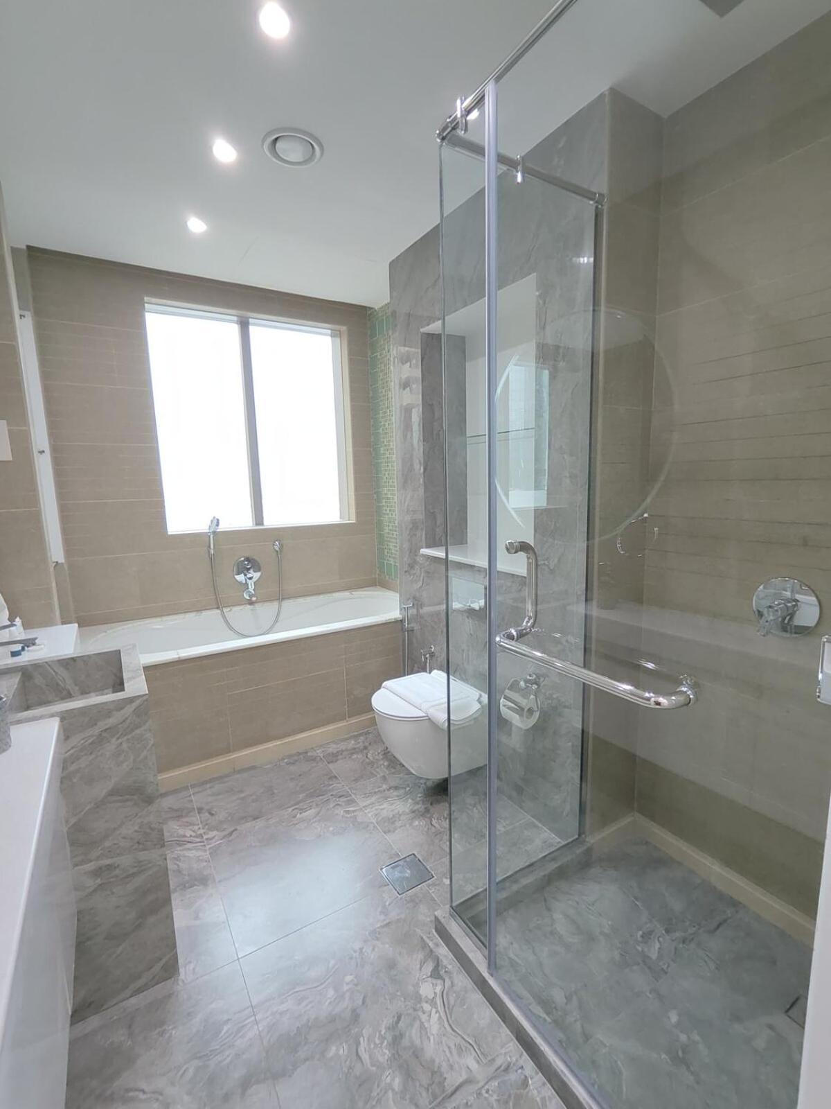 Marina Bliss Luxe With Waterfront And Palm Views * Dubai
